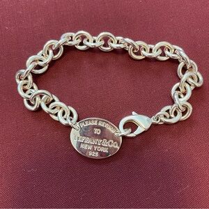 TIFFANY & CO. Oval tag Bracelet